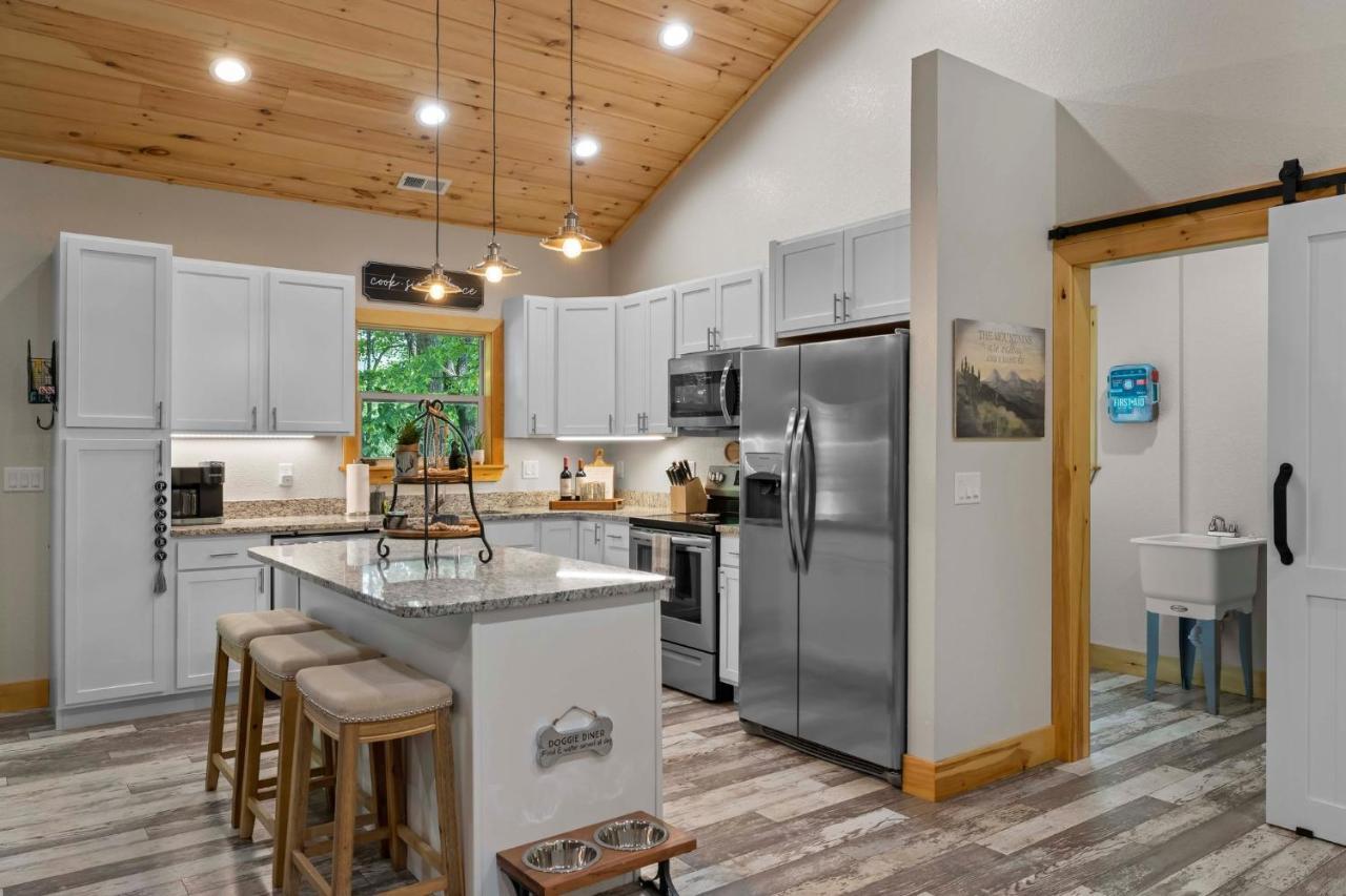 Stunning Views, Superb Atmosphere, Modern Amenities, In The Middle Of Nature Bryson City Luaran gambar