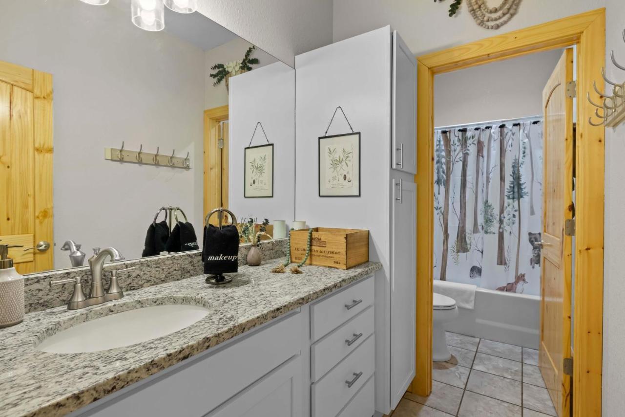 Stunning Views, Superb Atmosphere, Modern Amenities, In The Middle Of Nature Bryson City Luaran gambar