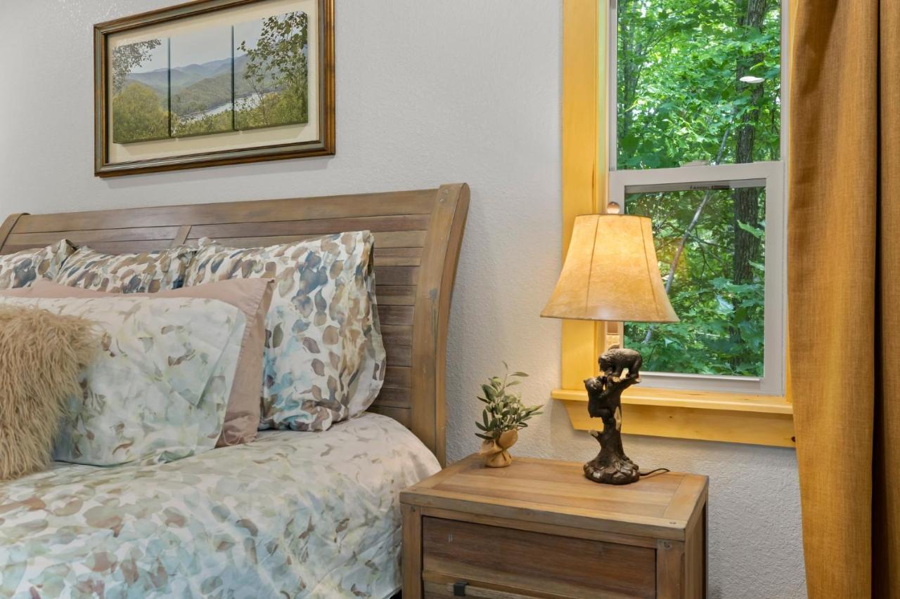 Stunning Views, Superb Atmosphere, Modern Amenities, In The Middle Of Nature Bryson City Luaran gambar
