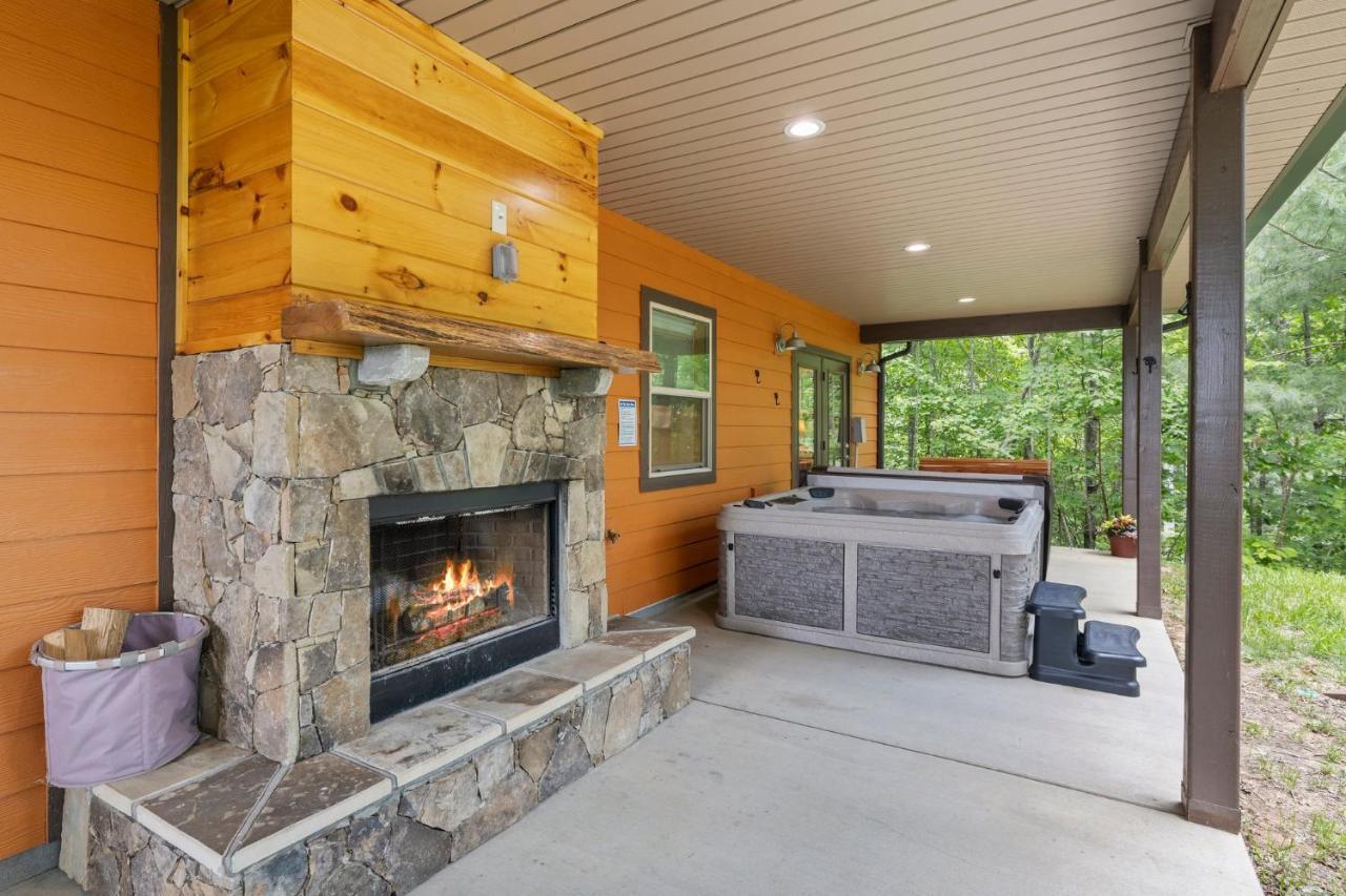 Stunning Views, Superb Atmosphere, Modern Amenities, In The Middle Of Nature Bryson City Luaran gambar