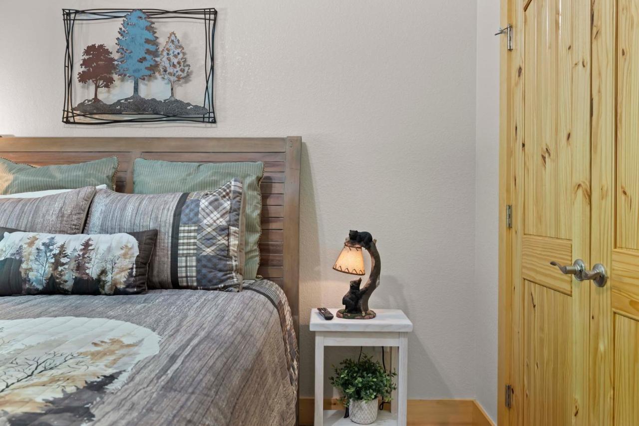 Stunning Views, Superb Atmosphere, Modern Amenities, In The Middle Of Nature Bryson City Luaran gambar